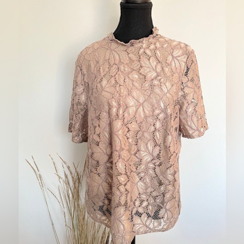 HM gold tan floral blouse size medium